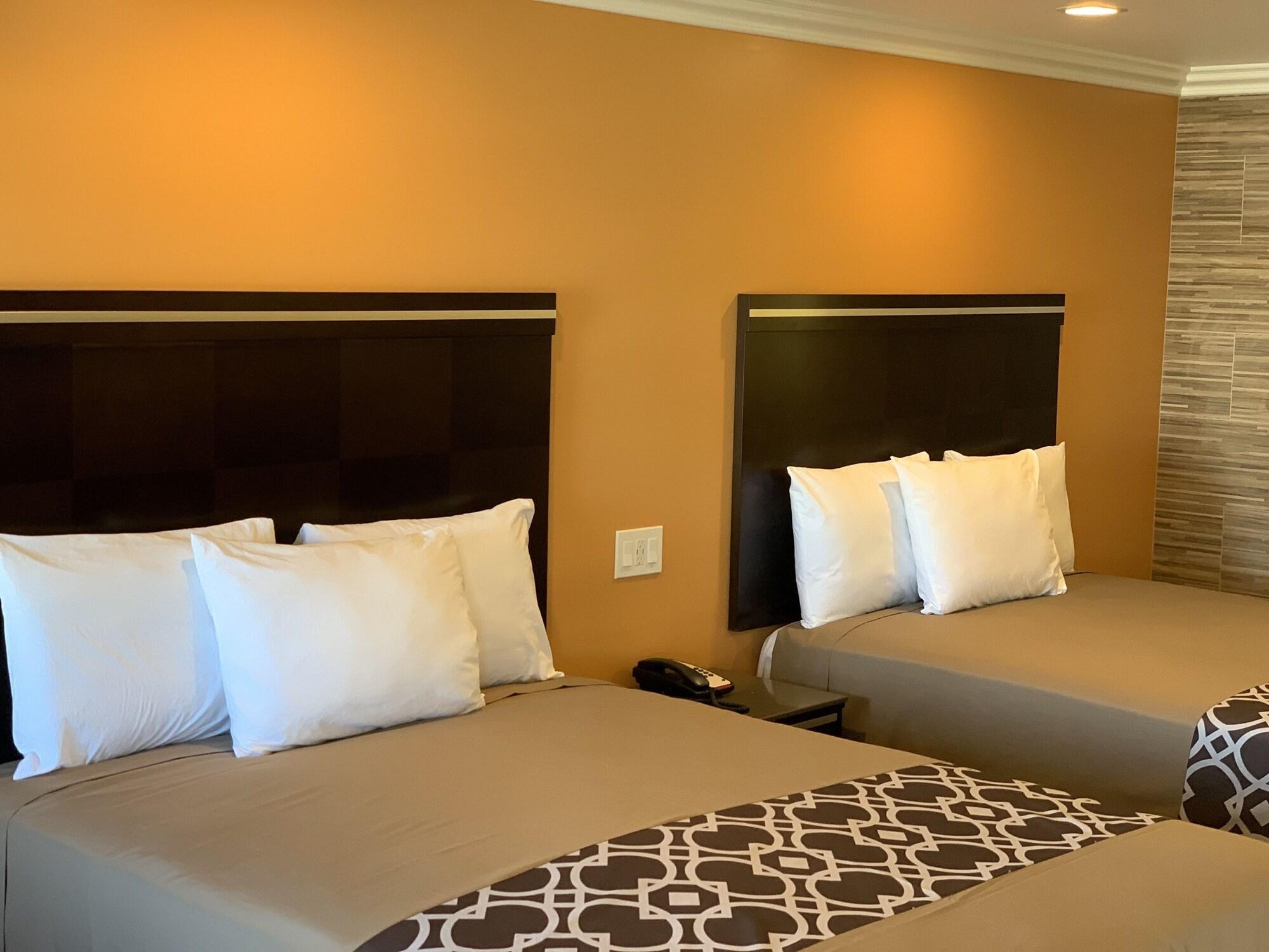 Ontario Inn & Suites Montclair Eksteriør bilde