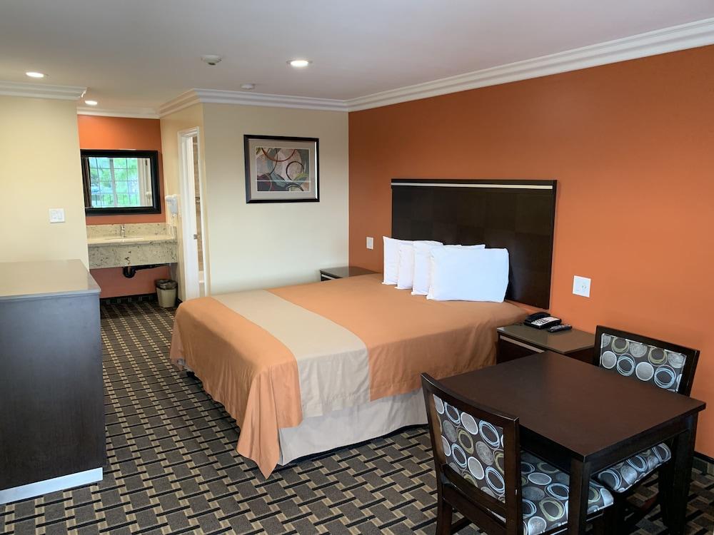 Ontario Inn & Suites Montclair Eksteriør bilde