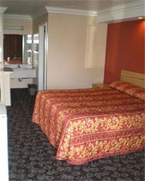 Ontario Inn & Suites Montclair Eksteriør bilde